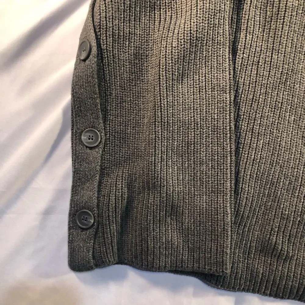 Royalty by Maluma Men’s Cotton Sweater Size Medium NWT $89.50